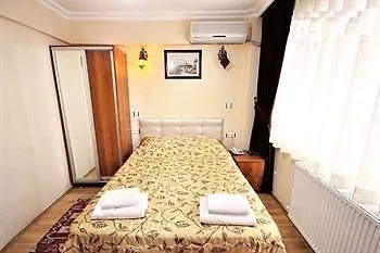 Casa Mia Hotel Стамбул