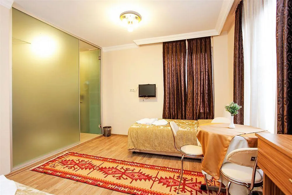 Casa Mia Hotel Стамбул