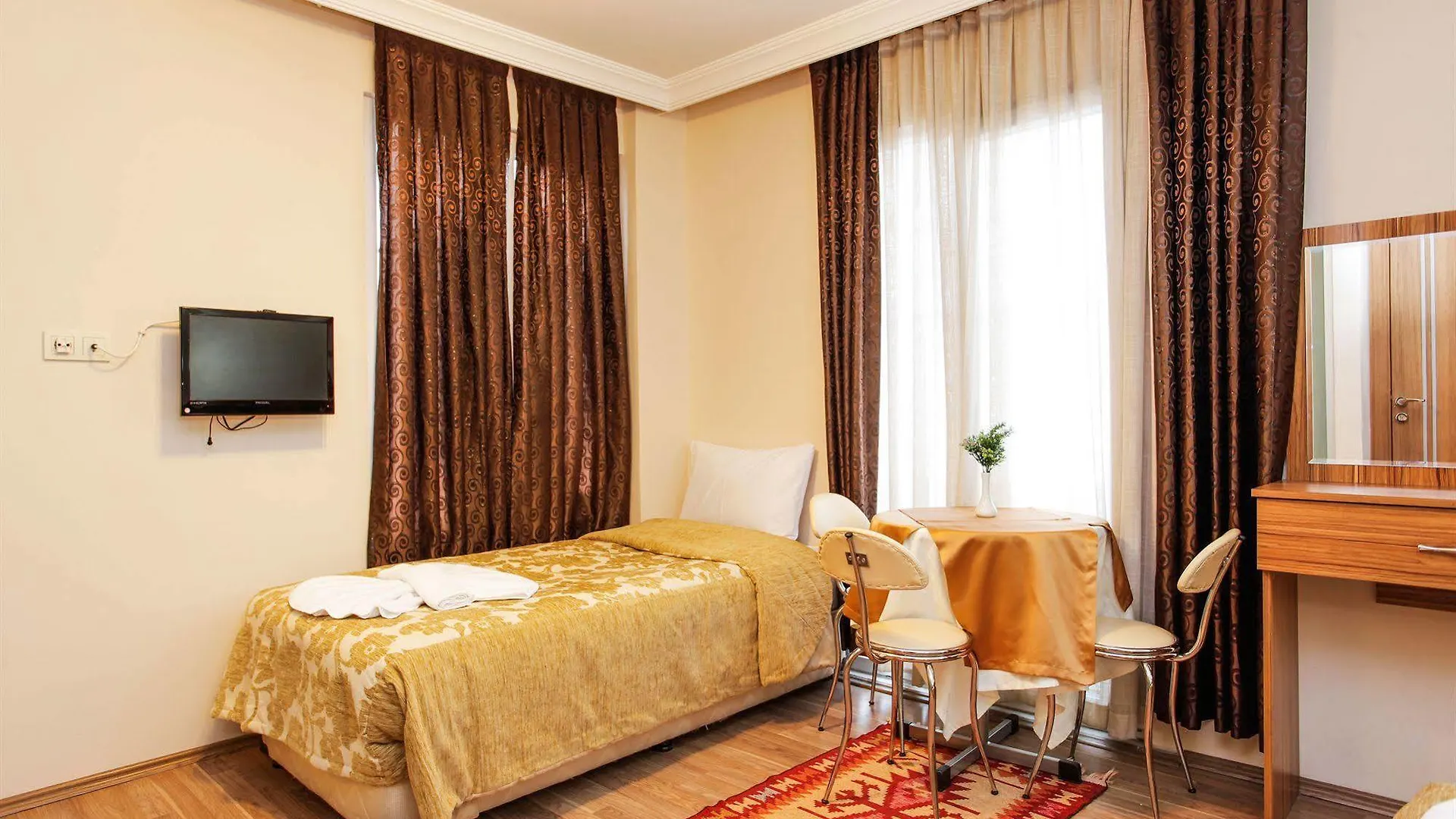 Casa Mia Hotel Стамбул