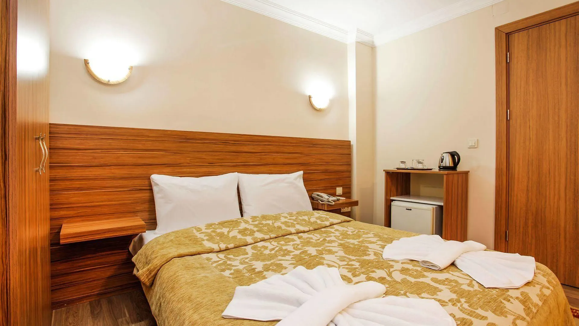 Casa Mia Hotel Стамбул