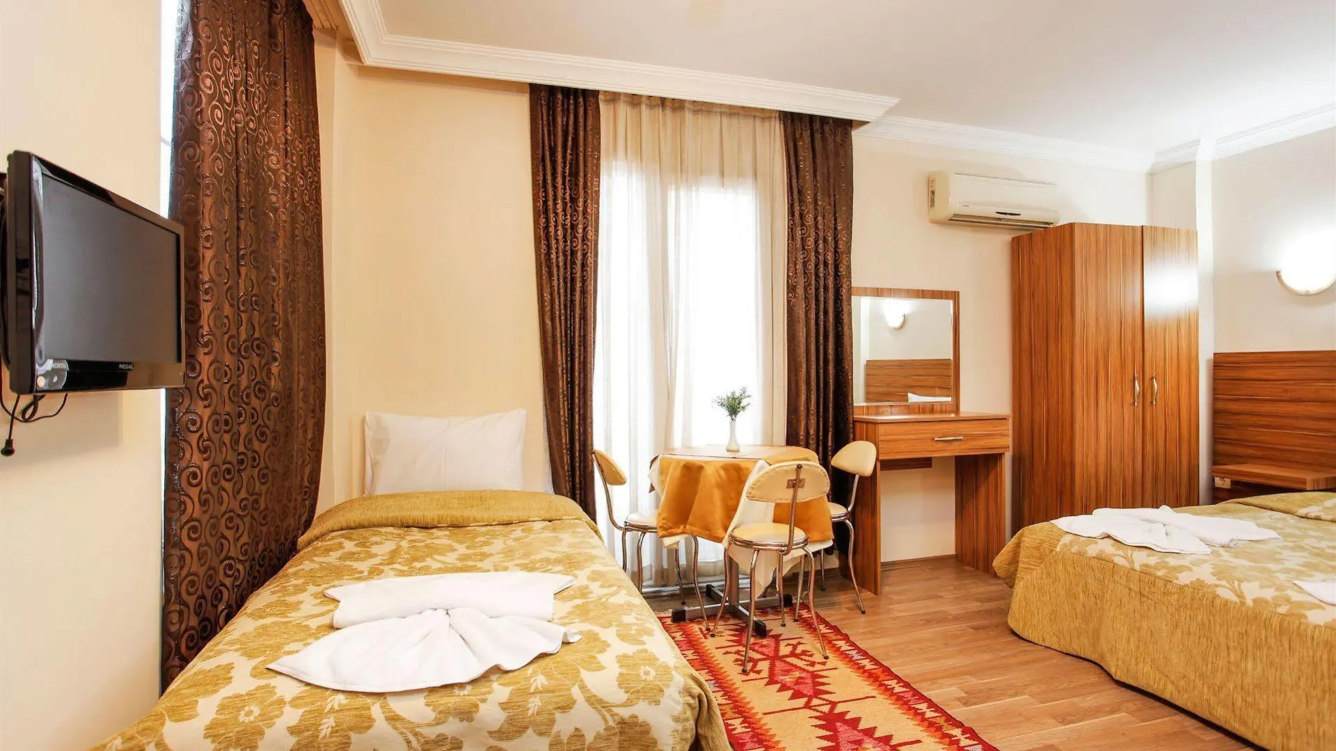 Casa Mia Hotel Стамбул 4*,  Турция