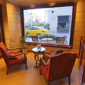 4* Szálloda Pera Rose &